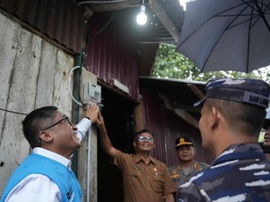 Ubah Gelap Jadi Harapan, Warga Prasejahtera Sabang Kini Punya Listrik