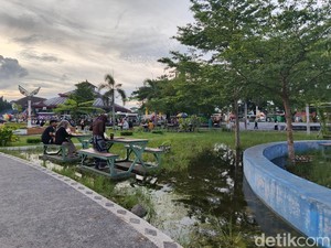 Penataan Habiskan Rp 5 M, Alun-alun Tastura Becek hingga Fasilitas Retak