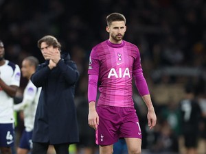 Juventus Ingin Pinjam Vicario dari Tottenham Usai Gagal Gaet Alisson-Martinez