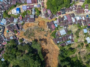 Komisi VIII DPR Cerita Banyak Mayat Korban Banjir Sumatera Belum Terjamah