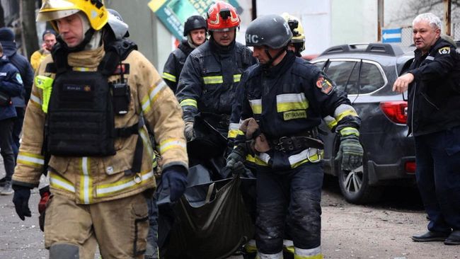 Putin Turunkan 'Hujan Rudal' di Ukraina, 44 Orang Jadi Korban