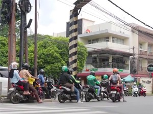 Penyesalan Pemotor yang Lawan Arah-Ditegur Polisi Marah Bilang Nggak Takut