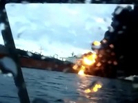 Ledakan Hebat, Penampakan Kapal Tanker Minyak Dibom di Laut Hitam