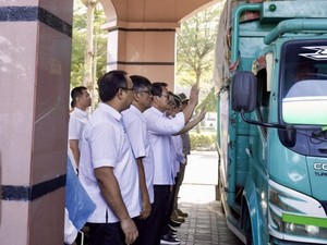 PalmCo Menembus Wilayah Terisolasi Salurkan Bantuan di Sumut-Aceh