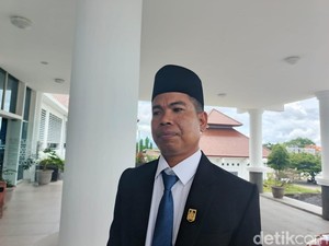 Dono Kasino Indro Diangkat Jadi Anggota DPRD Lombok Tengah Lewat PAW