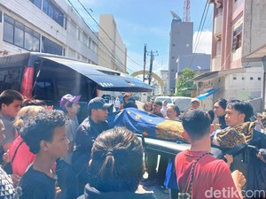 Jenazah Adik Korban Pembunuhan Kakak di Makassar Disambut Histeris Keluarga
