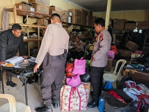 Polisi di Dumai Patungan Kumpulkan Bantuan untuk Korban Bencana Sumatera