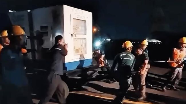 Pemerintah Target Listrik di Wilayah Bencana Pulih di Hari Kamis