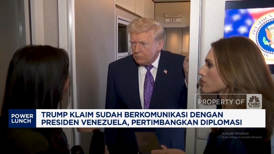 Presiden AS Donald Trump mengonfirmasi bahwa ia telah berbicara dengan Presiden Venezuela Nicolas Maduro