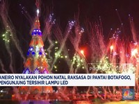 Video: Rio De Janeiro Nyalakan Pohon Natal Raksasa di Pantai Botafogo