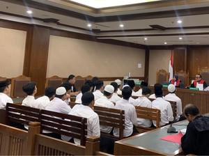 6 Terdakwa Kasus Kericuhan Akhir Agustus Minta Dilepaskan dari Dakwaan