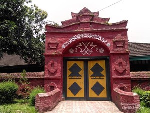 Menyambangi Masjid Sang Cipta Rasa, Wisata Religi di Cirebon