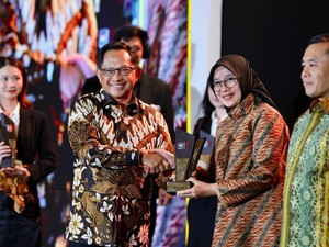Bupati Ipuk Boyong Penghargaan Mendagri Berkat Tata Kelola Pemerintahan