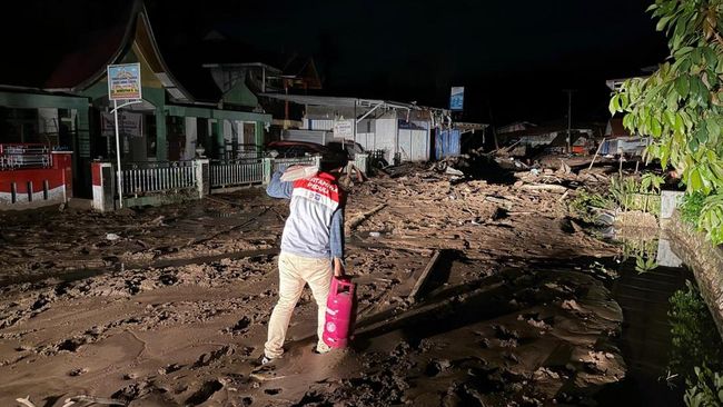 Pertamina Patra Niaga Salurkan Bantuan LPG ke Sibolga dan Pulau Nias