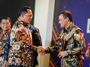 Selamat! Pemprov Jateng Raih Penghargaan Layanan Kesehatan Terbaik