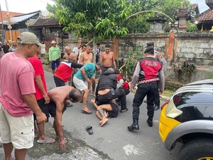 Pemuda Mengamuk di Klungkung, Rusak Rumah Paman Sendiri