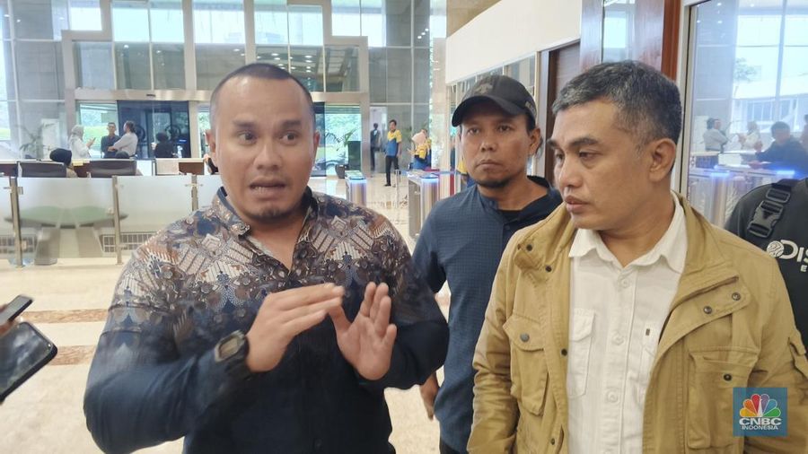 Ketua Pedagang Pakaian Bekas Pasar Gedebage, Bandung, Jawa Barat Dewa Iman Sulaeman. (CNBC Indonesia/Chandra Dwi)