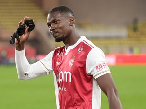 Paul Pogba Menolak Pensiun
