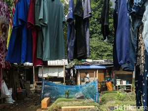 Warga Huni TPU Menteng Pulo 2 Dipindah, Lahannya Bisa buat 1.300 Makam Baru