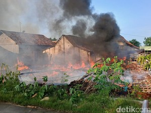 2 Rumah di Sambiroto Blora Ludes Terbakar, Sapi-Mobil Ikut Terpanggang
