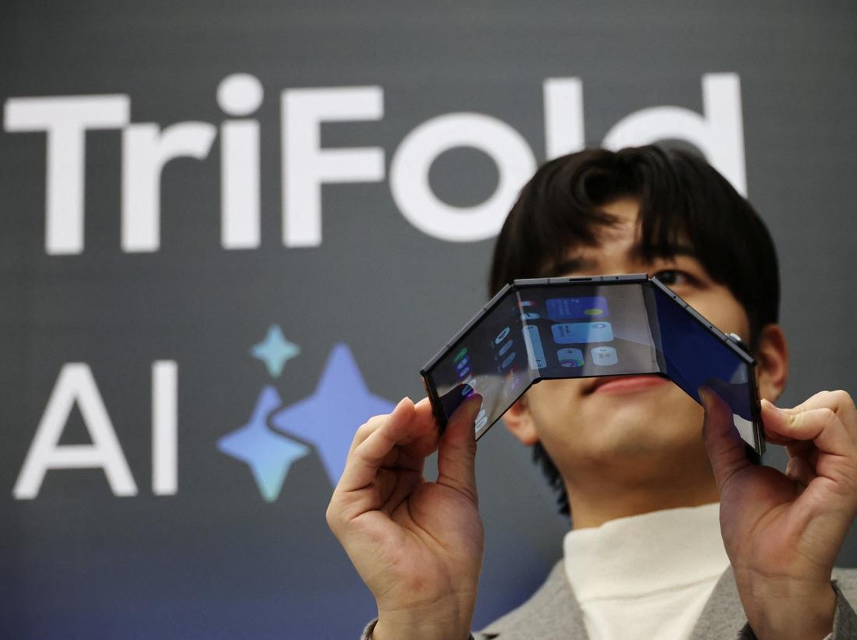 Samsung Luncurkan HP Lipat Tiga Pertama Galaxy Z TriFold, Inovasi Baru Pasar