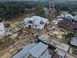 Video Badan Meteorologi PBB soal Siklon Tropis Senyar Hantam Indonesia