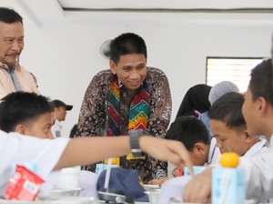 Kunjungi Sekolah Rakyat, Wamendagri Wiyagus Apresiasi Pendidikan Karakter