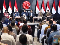 Catatan Penting DPR, Menkeu, BI, OJK & LPS di Financial Forum 2025
