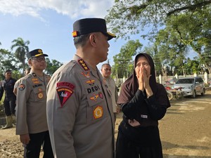 Momen Kunjungan Wakapolri Buat Haru Istri Bupati Aceh Tamiang