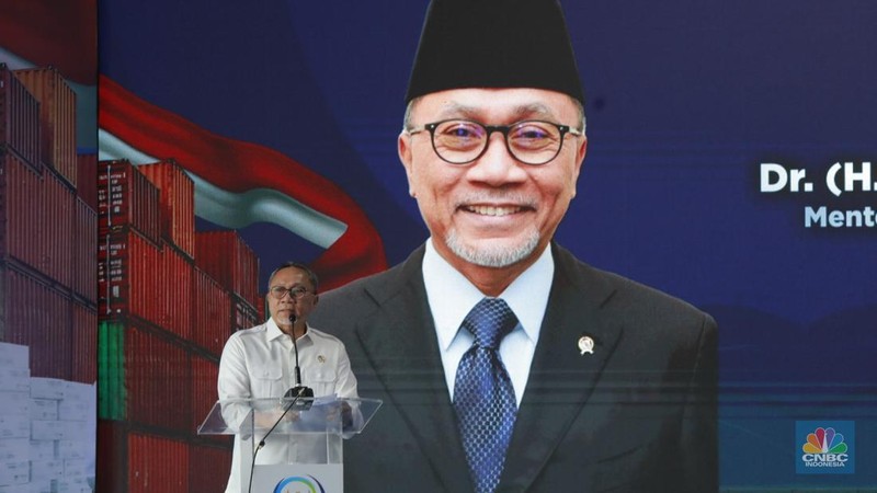 Seremoni pelepasan Ekspor Udang Indonesia Bersertifikat Bebas Cesium-137 ke Amerika Serikat di Pelabuhan Tanjung Priok, Jakarta, Rabu (3/12/2025). (CNBC Indonesia/Muhammad Sabki)