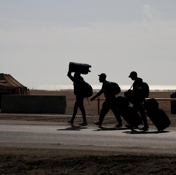 Potret Negara Darurat 60 Hari, Polisi & Tentara Turun Jaga Perbatasan