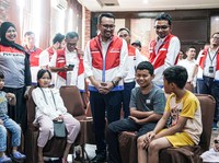 Dirut Pertamina Patra Niaga Tinjau Pekerja & Keluarga Korban Banjir