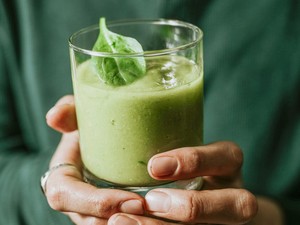 7 Minuman Penambah Darah agar Cepat Naik dan Cara Membuatnya, Yuk Coba!