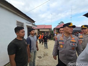 Wakapolri Tiba di Aceh Tamiang, Cek Kebutuhan Para Pengungsi