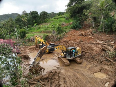 Bencana dengan Kerugian Terbesar di RI, Banjir & Longsor Mengancam