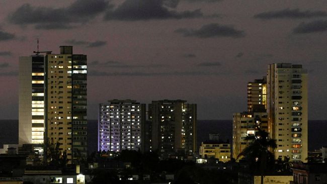 Negara Komunis Ini Mendadak di Ujung Tanduk Usai AS Invasi Venezuela