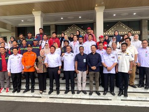 Sinergi Bank Sumsel Babel dan Pemprov Bantu Korban Banjir di Sumatera