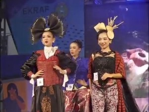 Unjuk Kreativitas di Gebyar EKRAF 2025 Indramayu