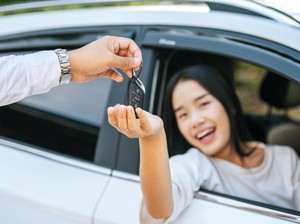 5 Rekomendasi Rental Mobil Labuan Bajo Nataru 2025: Pilihan Armada hingga Harga