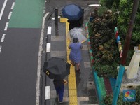 Prediksi Cuaca Jabodetabek Hari Ini, BMKG: Hujan Petir Sore-Dini Hari