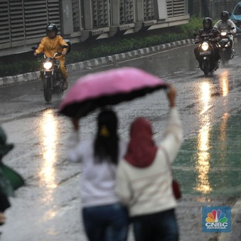 Jakarta Hujan Deras Hari Ini, BMKG Peringatkan Siaga Sepekan ke depan