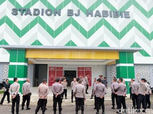 850 Personel TNI-Polri Amankan Laga PSM Vs Persebaya di Stadion BJ Habibie