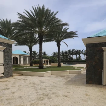 Potret Mewah Pulau Pribadi Penjahat Seks yang Buat Trump Ketar-ketir