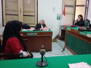 Najma Dituntut 5 Tahun Bui Kasus Buang Bayi Hasil Hubungan Inses