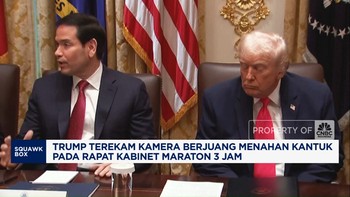 Video: Trump Terekam Menahan Kantuk di Rapat Kabinet 3 Jam