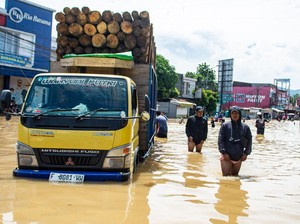Memutus Siklus Banjir Menahun yang Hantui Warga Kabupaten Bandung