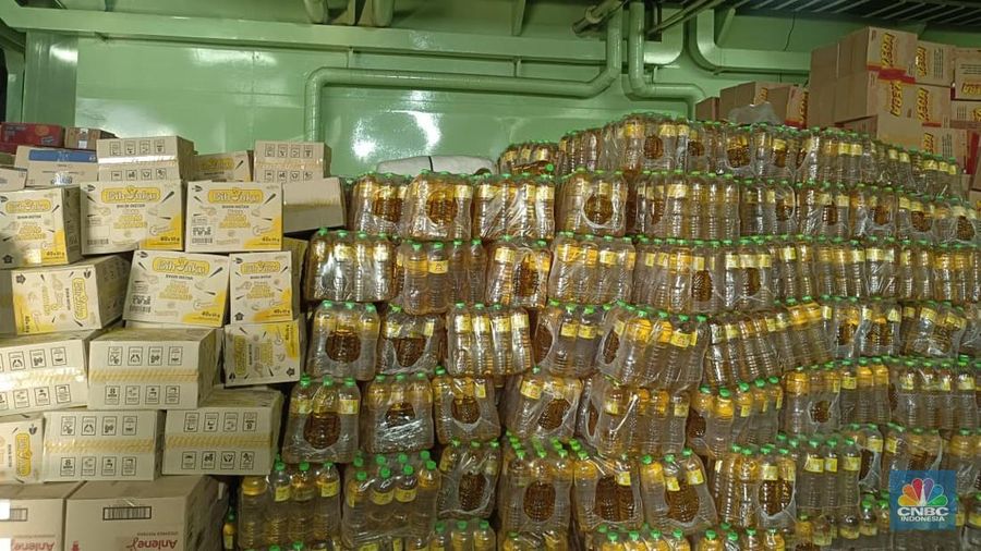 Menteri Pertanian (Mentan) Andi Amran Sulaiman melepas keberangkatan bantuan pangan 