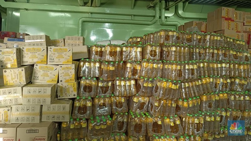 Menteri Pertanian (Mentan) Andi Amran Sulaiman melepas keberangkatan bantuan pangan 