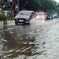 Banjir Meluas di Kota Malang, Potret Permukiman hingga Jalan Terendam