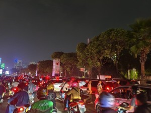 Perayaan Natal Tiberias di GBK Selesai, Lalin Sekitar Senayan Macet